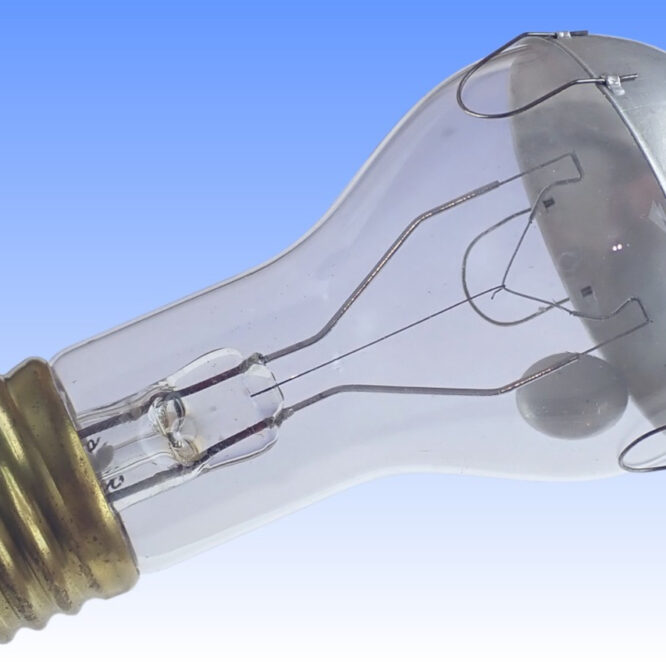 Liquid-Jacketed-Lamp